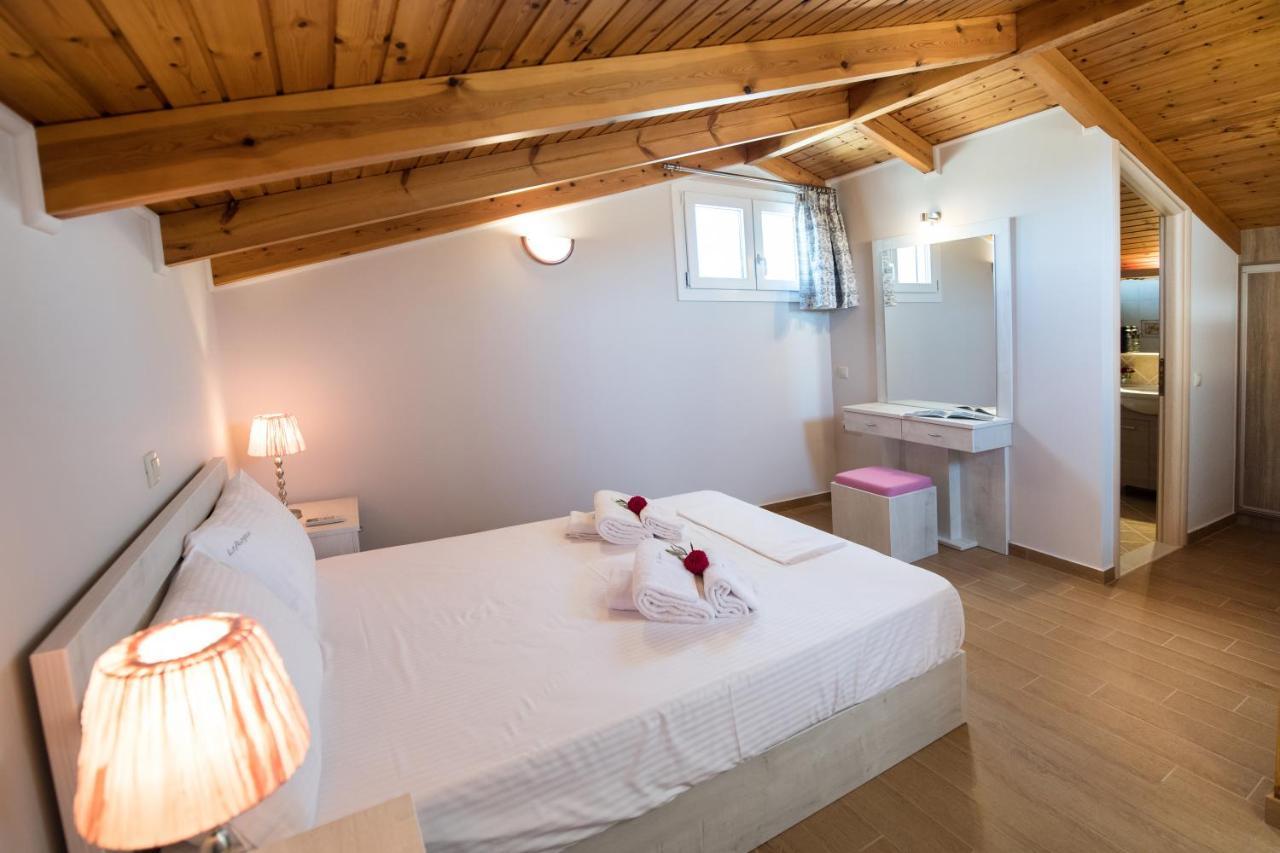 Lefkogea Villas & Apartments Tsoukaládhes Eksteriør billede